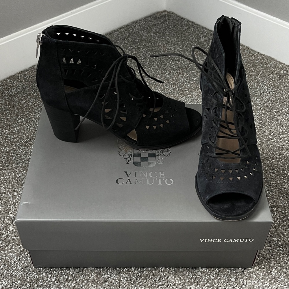 Vince Camuto Lallia Bootie Black 6.5 - Picture 2 of 6